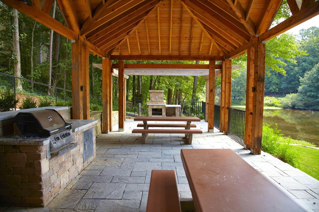 Cortland Park 83 Logo