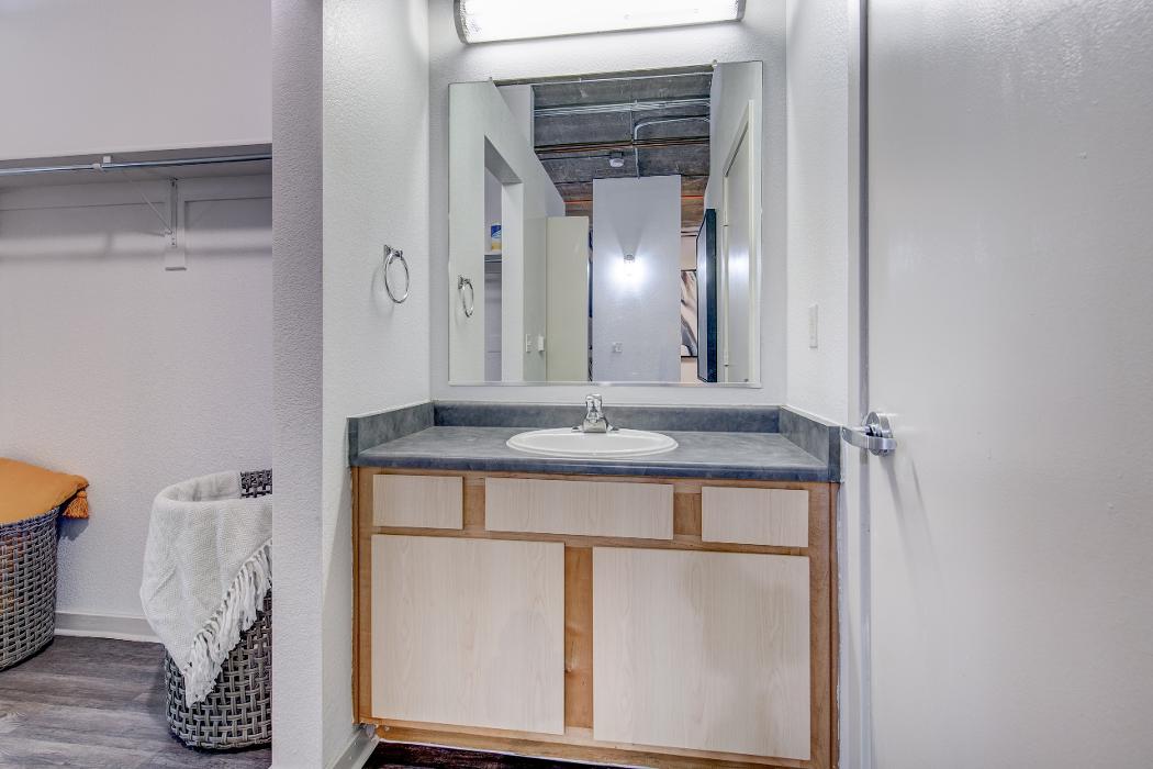 Cortland on Blake Image