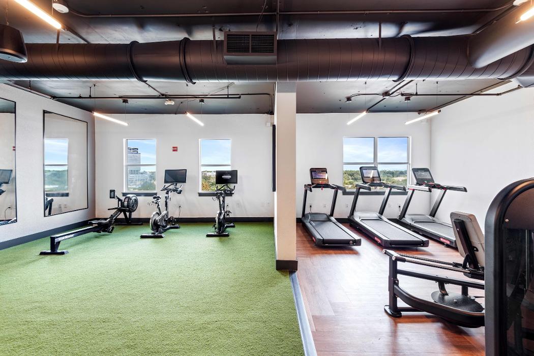 Cortland Uptown Altamonte Logo