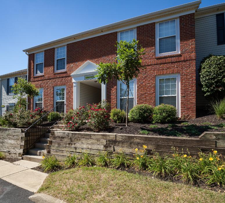 Sunbury Ridge by Cortland Image