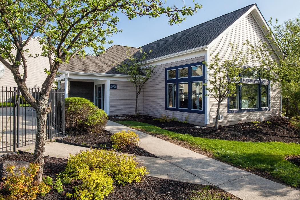 The Bend at Broad by Cortland Image