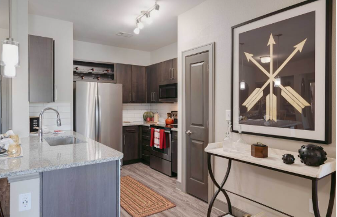 Cortland Luxe Shadow Creek Image