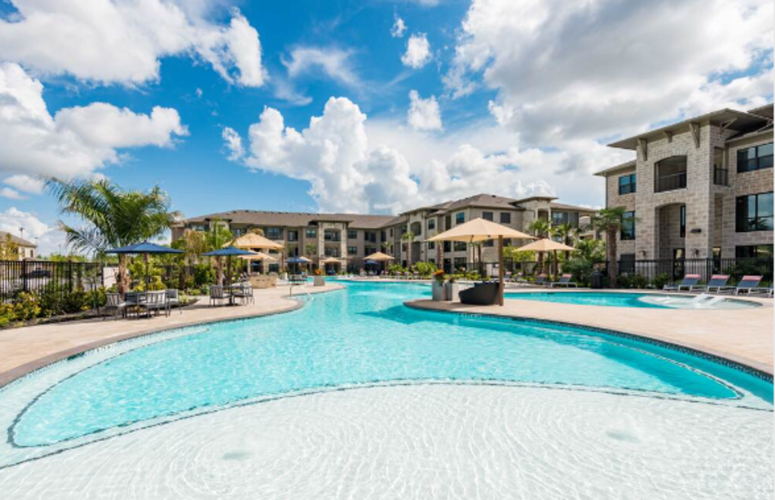 Cortland Luxe Shadow Creek Image