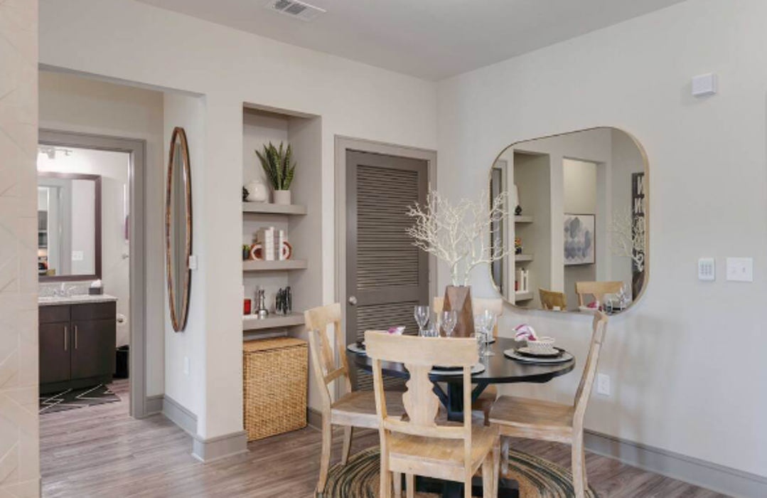 Cortland Luxe Shadow Creek Image