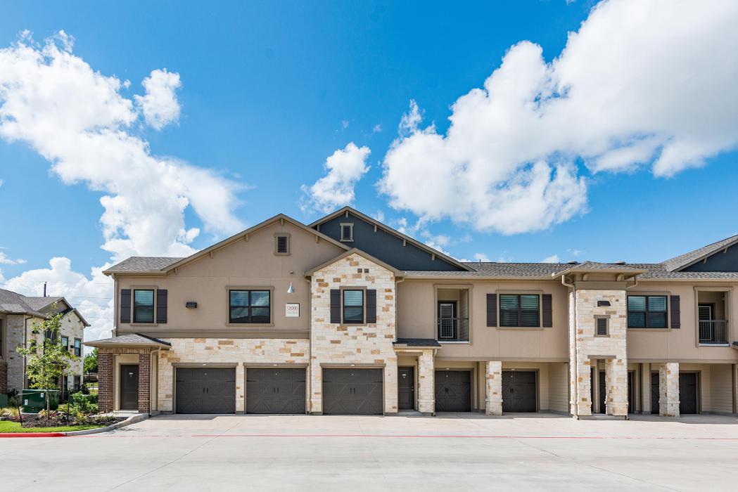 Cortland Luxe Shadow Creek Image