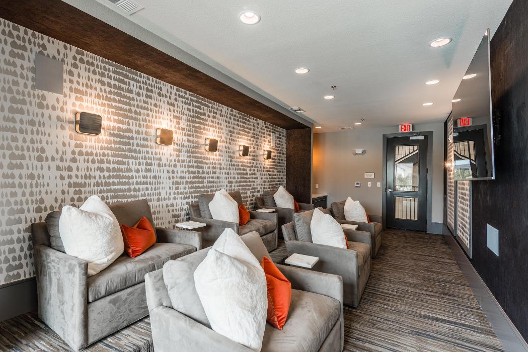 Cortland Luxe Shadow Creek Image