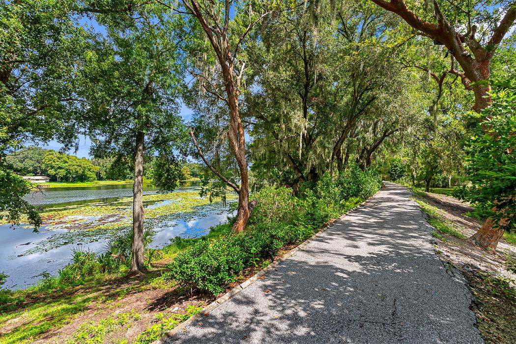 Cortland Mirror Lake Image