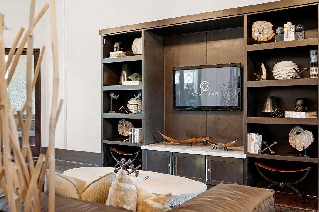 Cortland Copper Springs Image