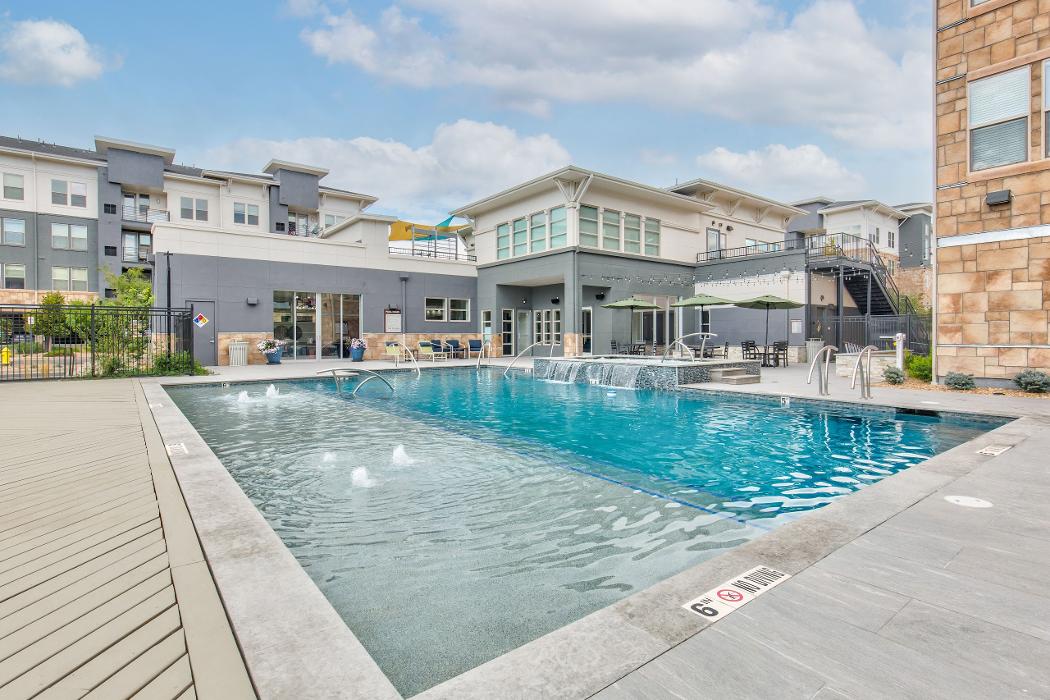 Cortland Flatirons Image