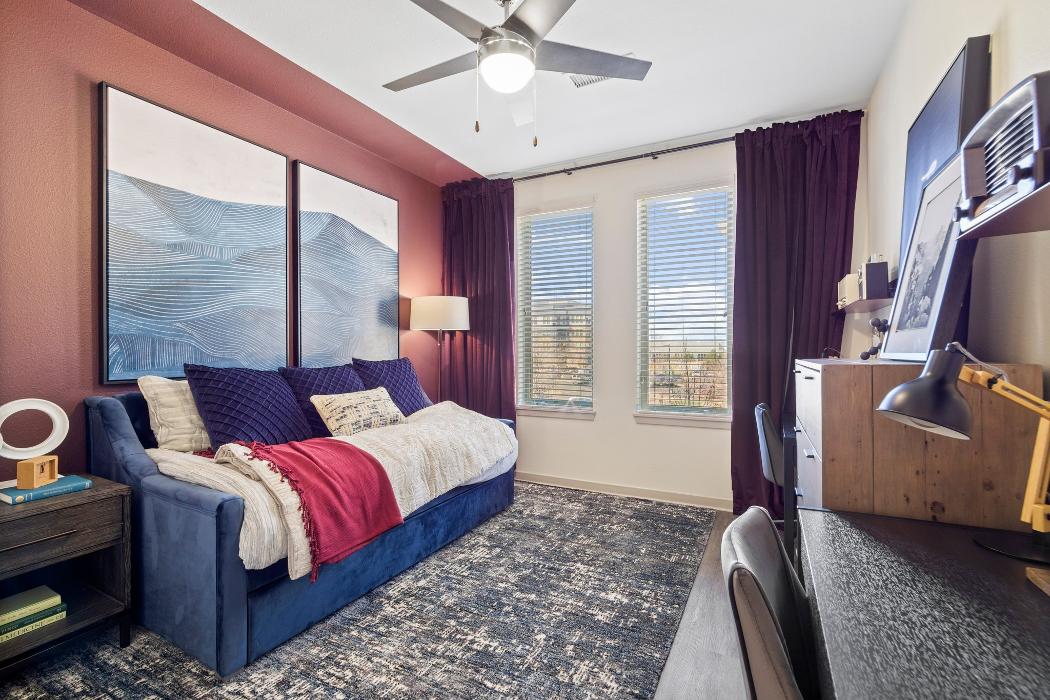 Cortland Flatirons Image