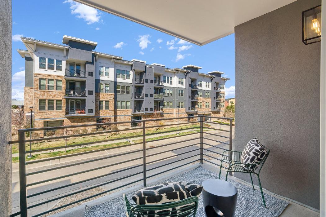 Cortland Flatirons Image