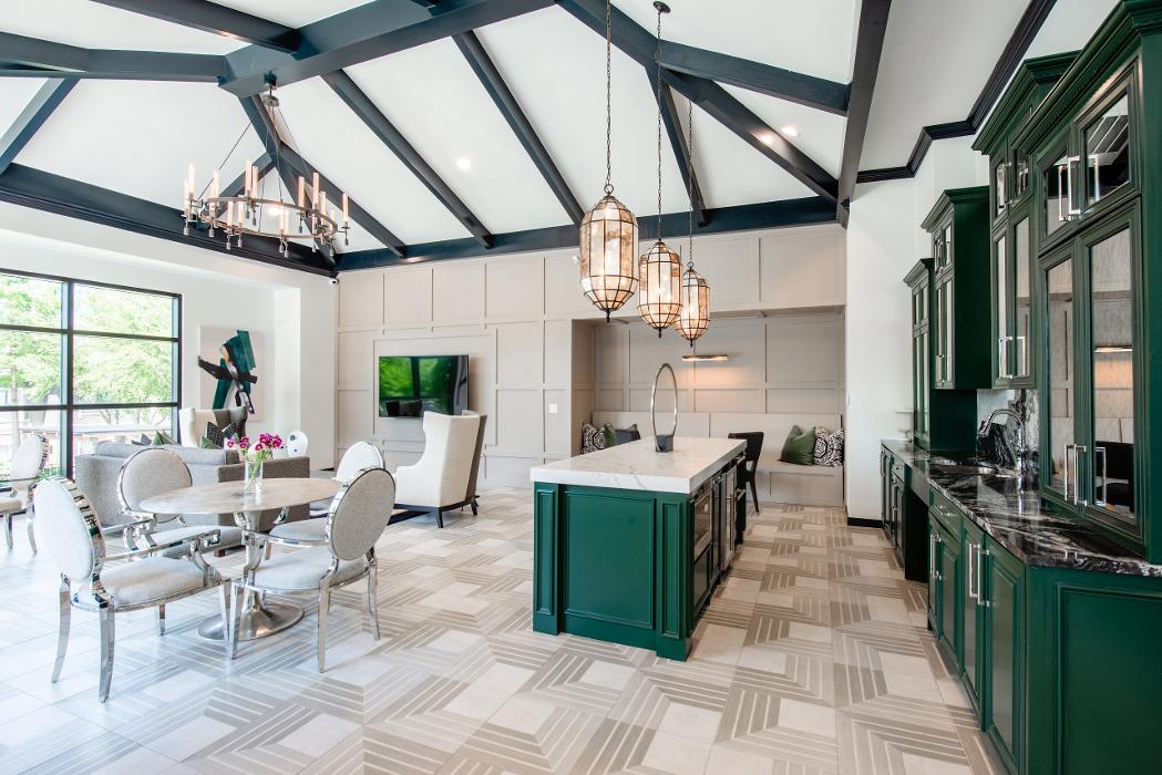 Cortland Walnut Hill Image