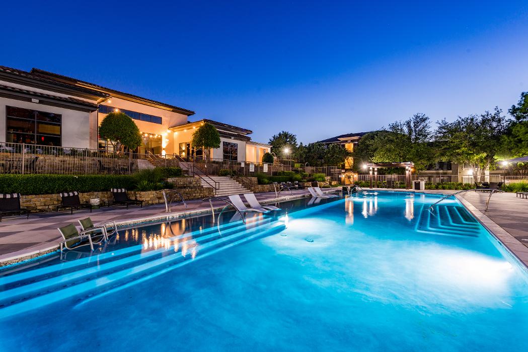 Cortland Walnut Hill Image