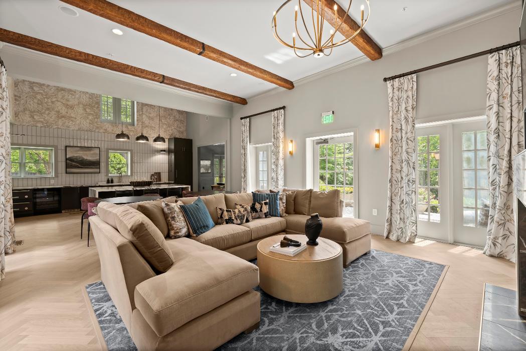 Cortland Peachtree Battle Image