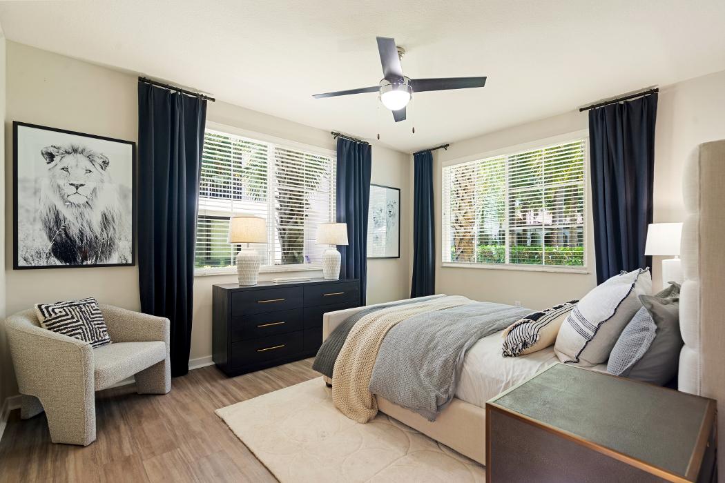 Cortland Hollywood Image