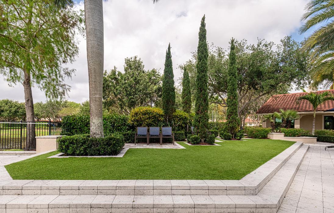 Cortland Portofino Place Image