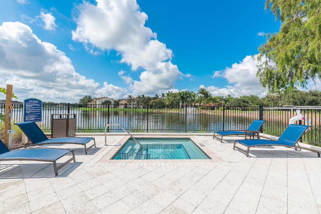 Cortland Portofino Place Image