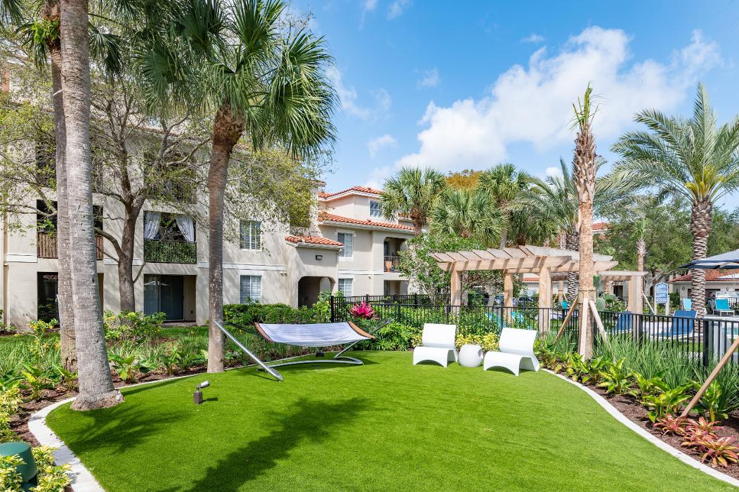 Cortland Portofino Place Image