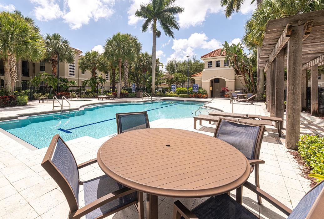 Cortland Portofino Place Image