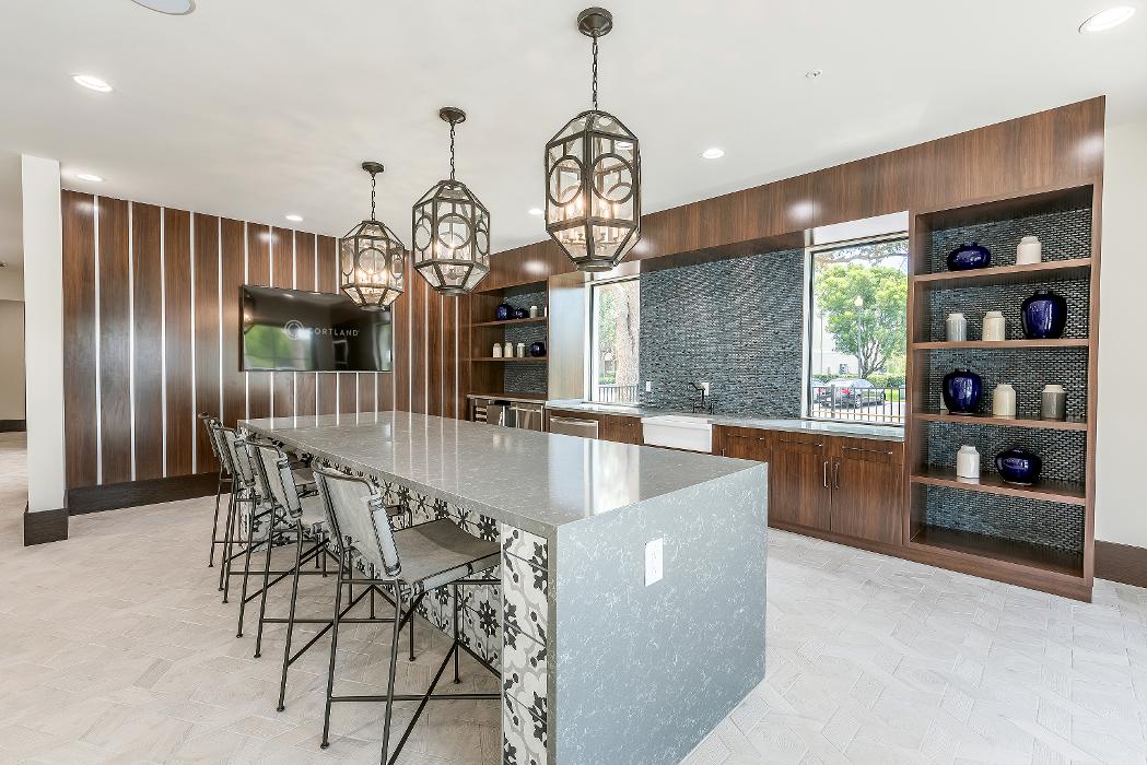 Cortland Portofino Place Image