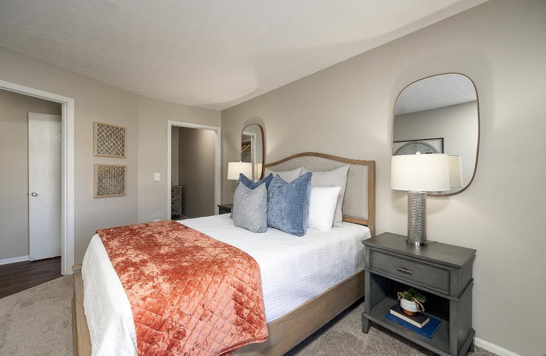 Lake Ridge by Cortland Image