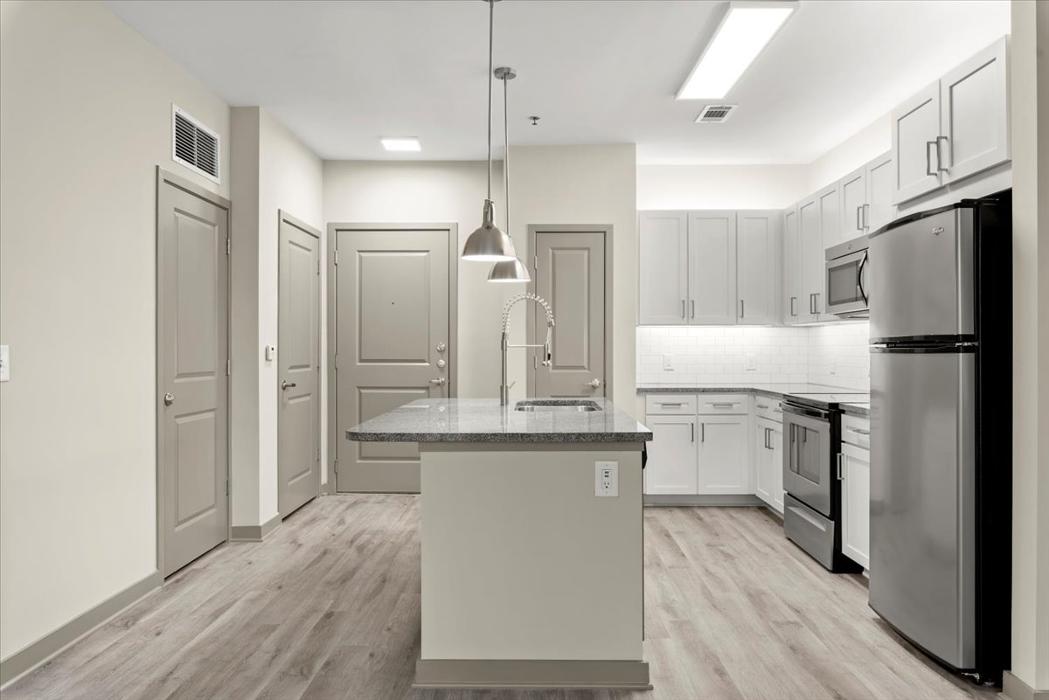 Cortland on Ponce Image