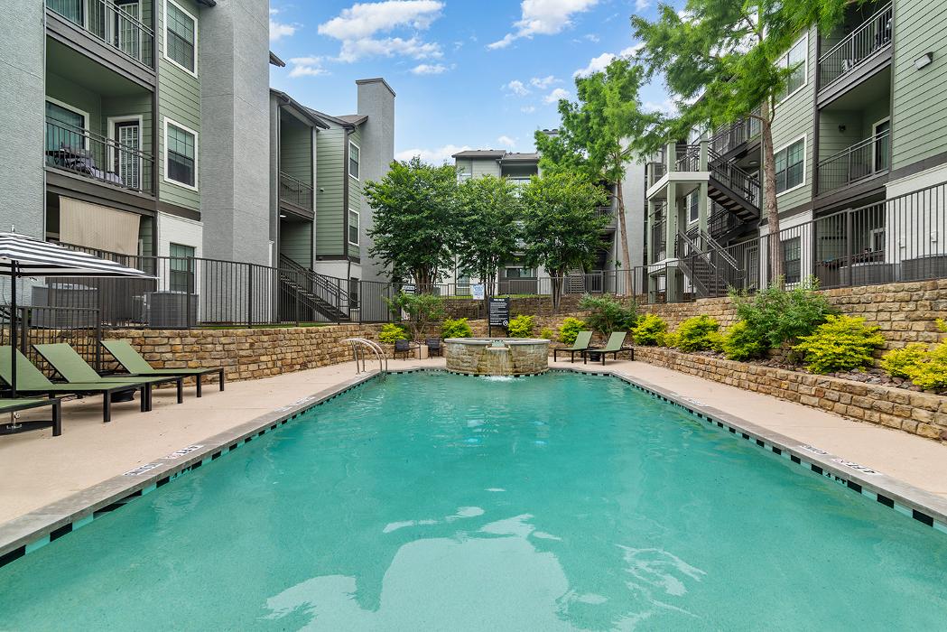 Cortland Benbrook Image