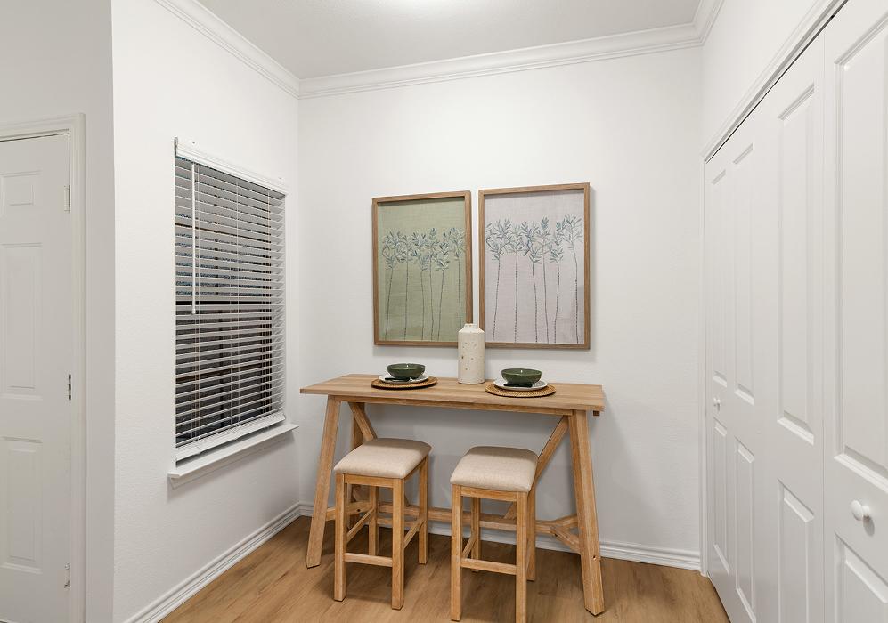 Cortland Benbrook Image