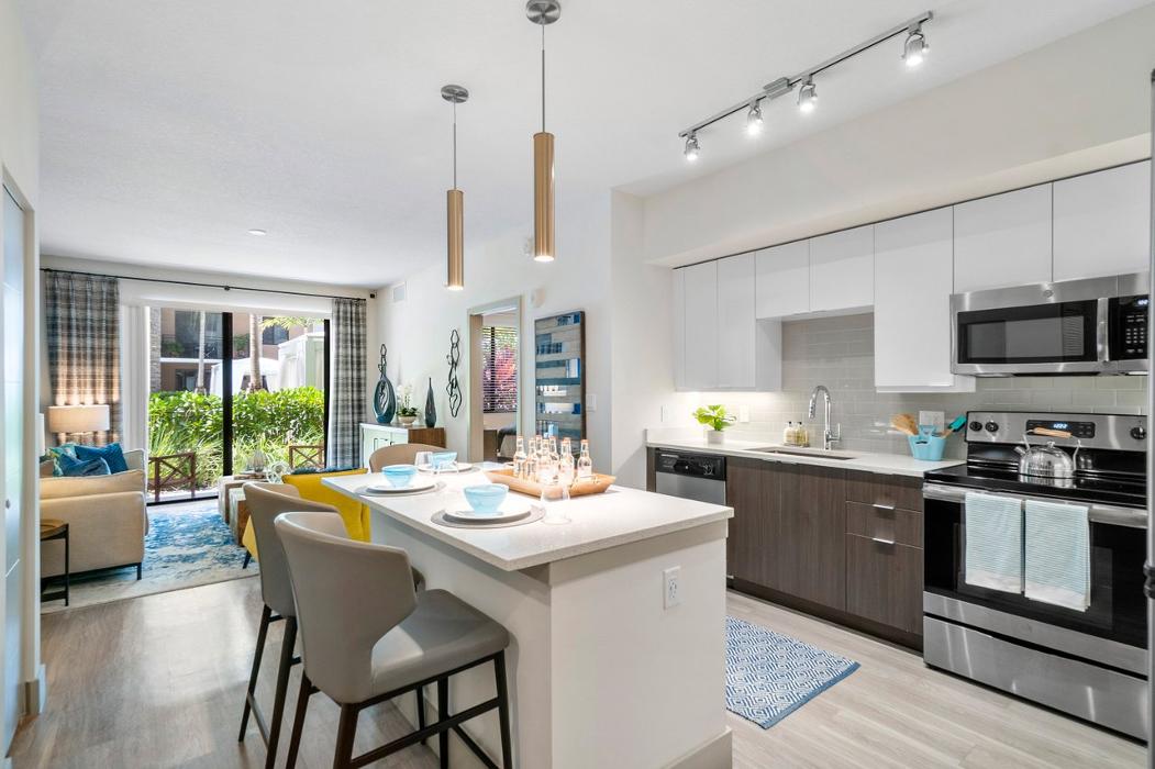 Cortland Deerfield Station Image