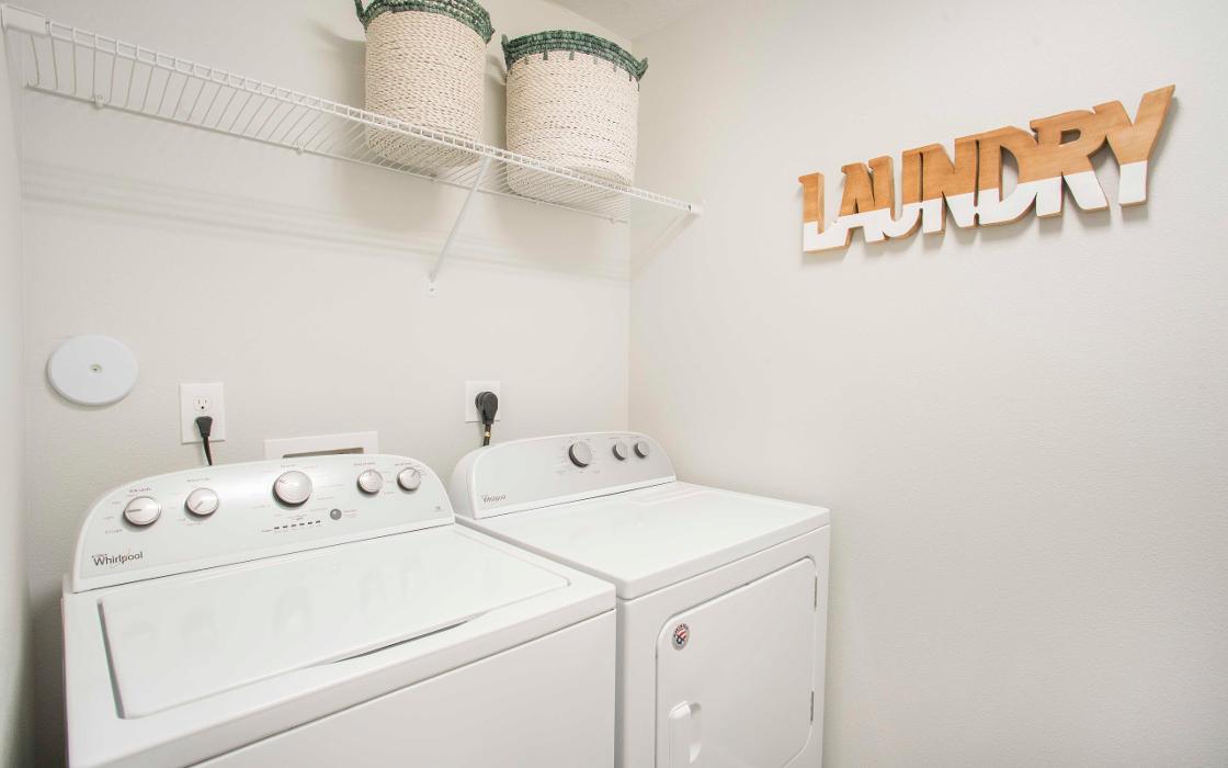 Cortland Delray Station Logo