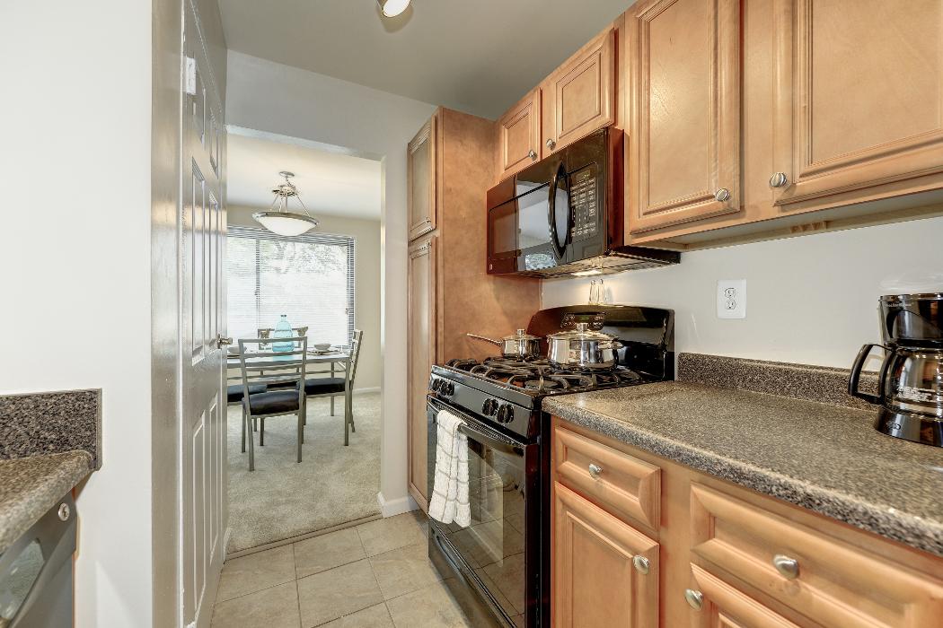 Cortland on Adams Image