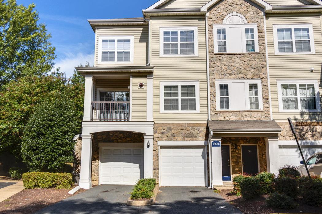 Cortland at Dulles Image