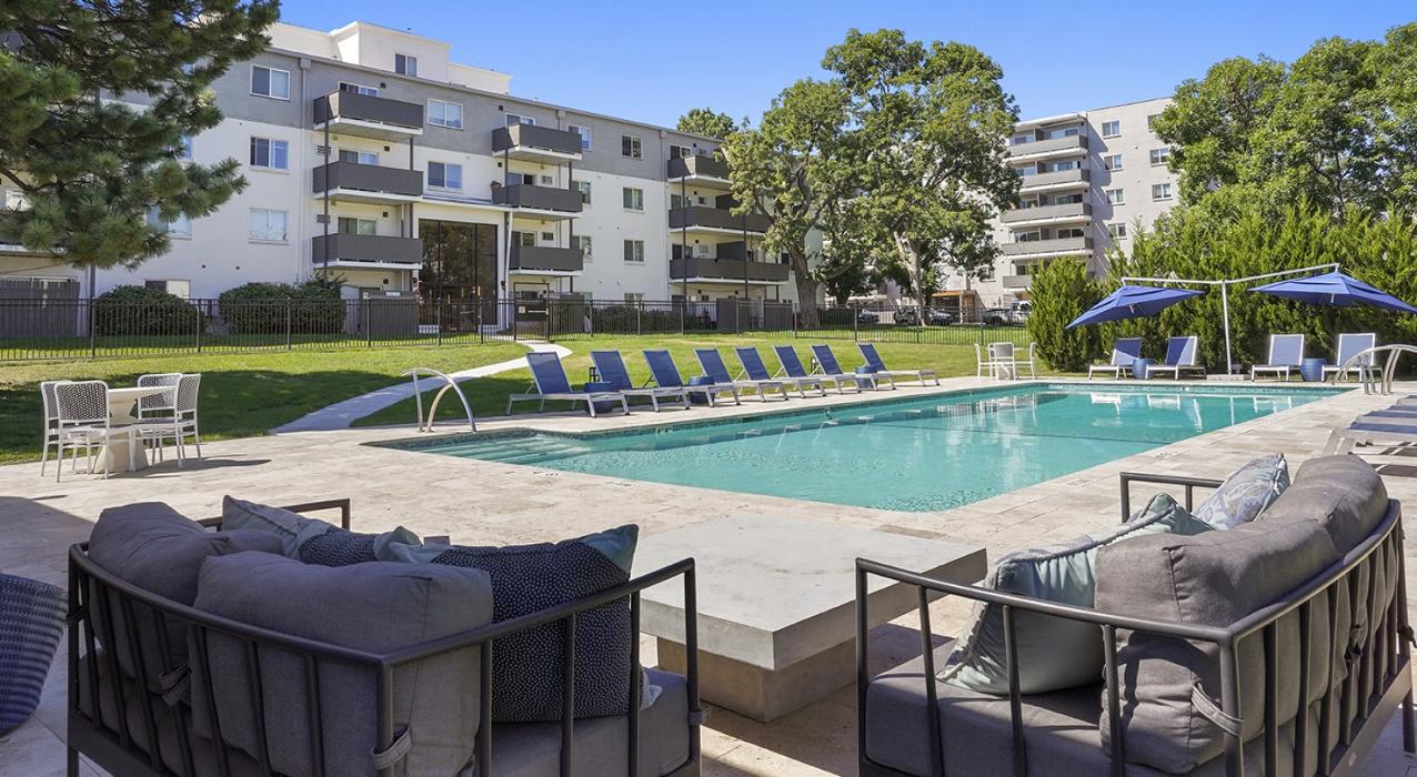 Mint Urban Infinity Image