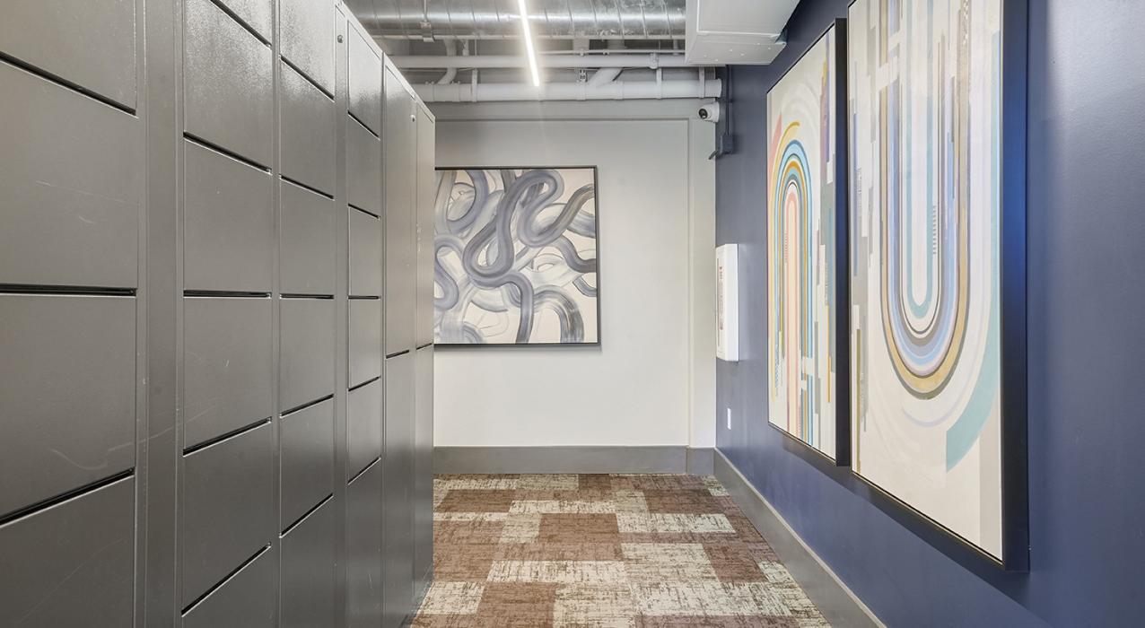 Mint Urban Infinity Logo