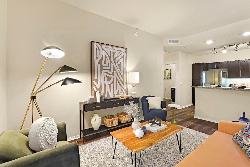 Cortland on the Loop Image