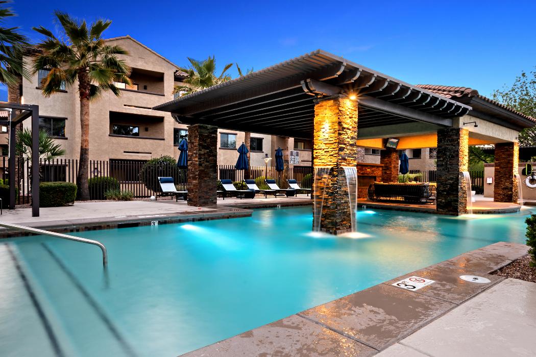 Cortland on the Loop Image