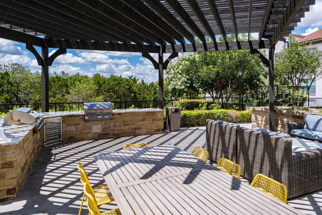 Paseo at Bee Cave by Cortland Image