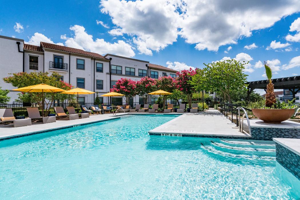 Paseo at Bee Cave by Cortland Image