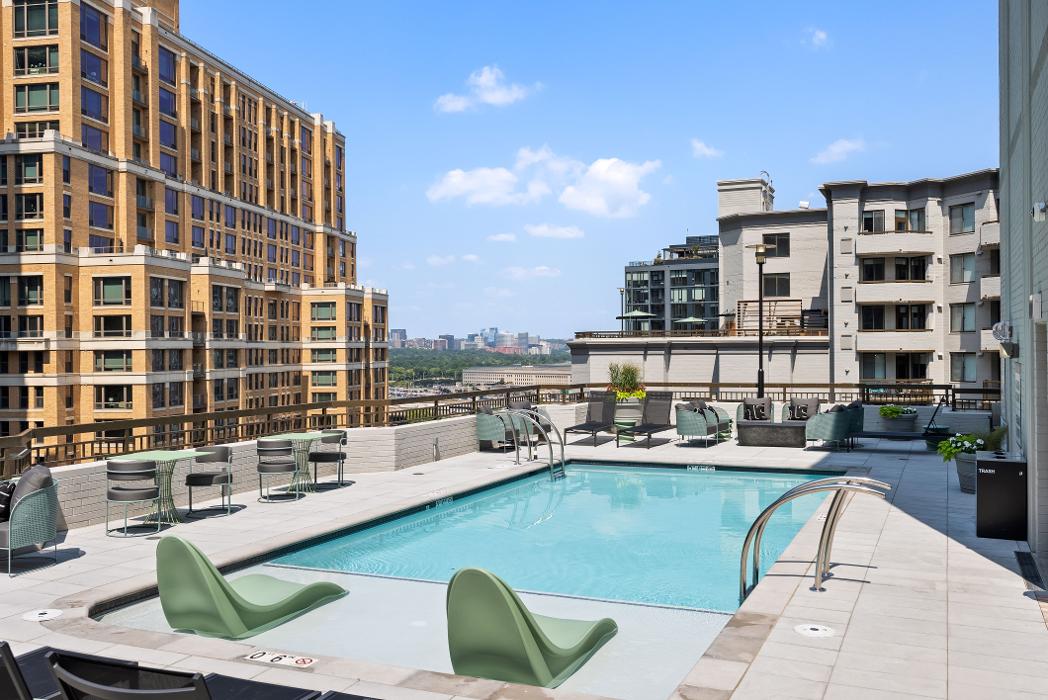 Cortland Pentagon City Image