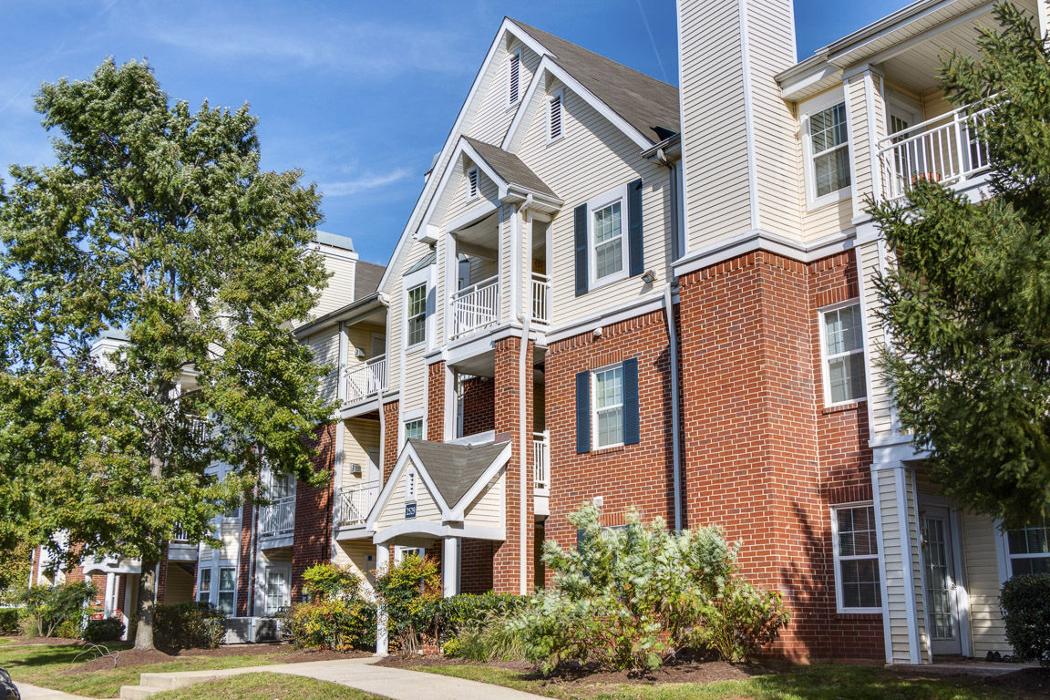 The Landing at Herndon Image