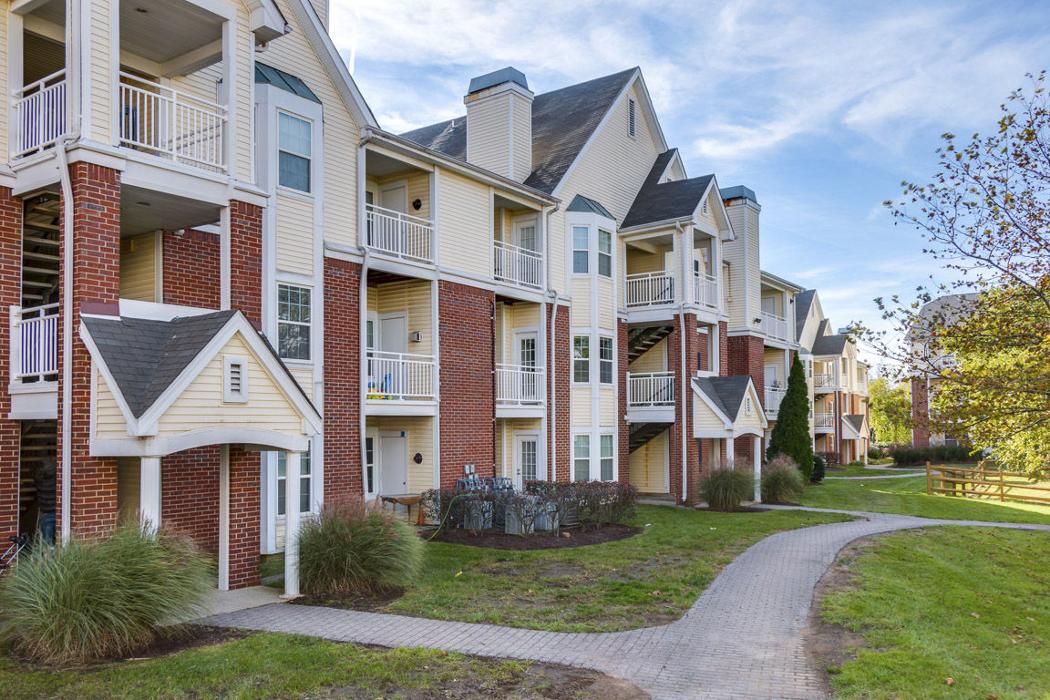 The Landing at Herndon Image