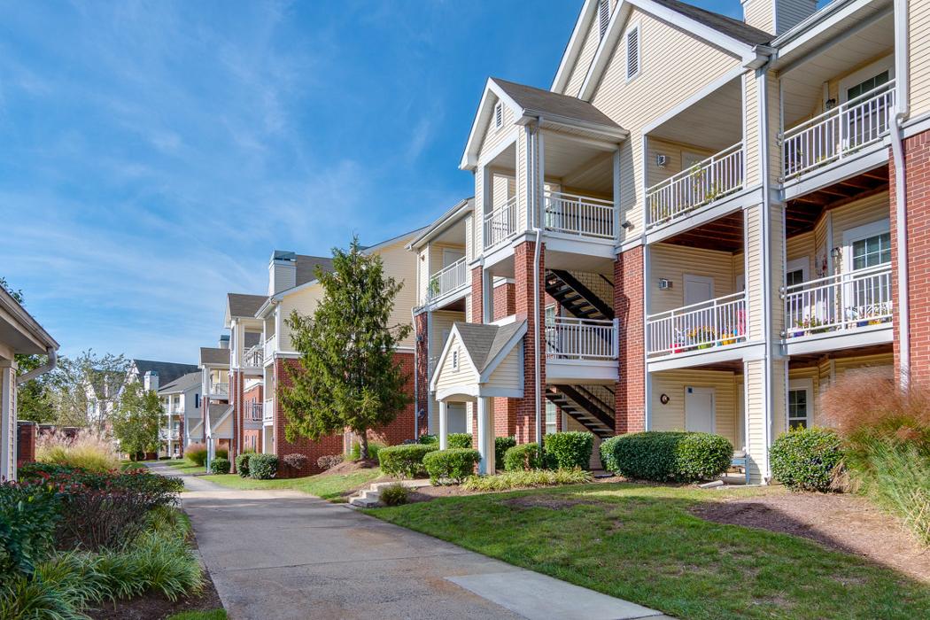 The Landing at Herndon Image