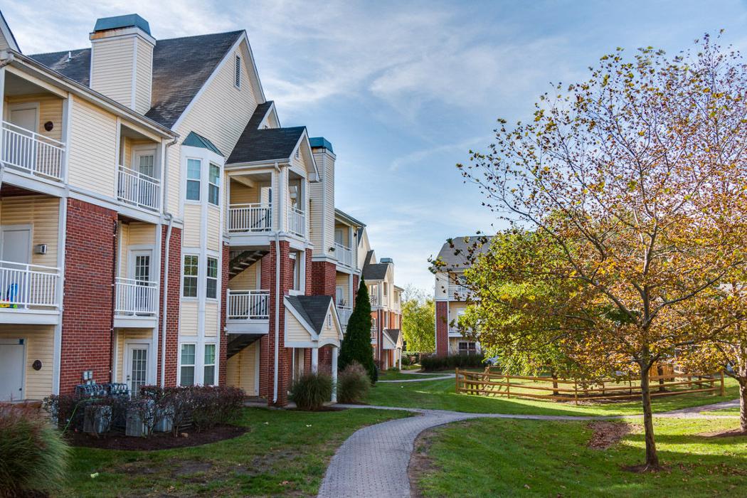 The Landing at Herndon Image