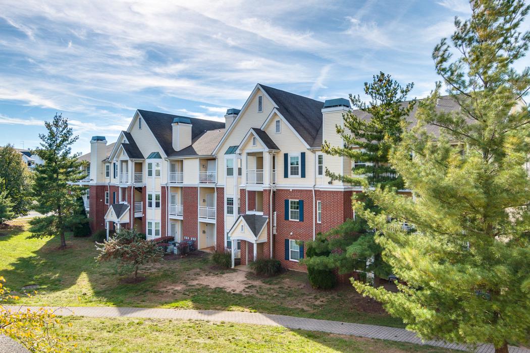 The Landing at Herndon Image