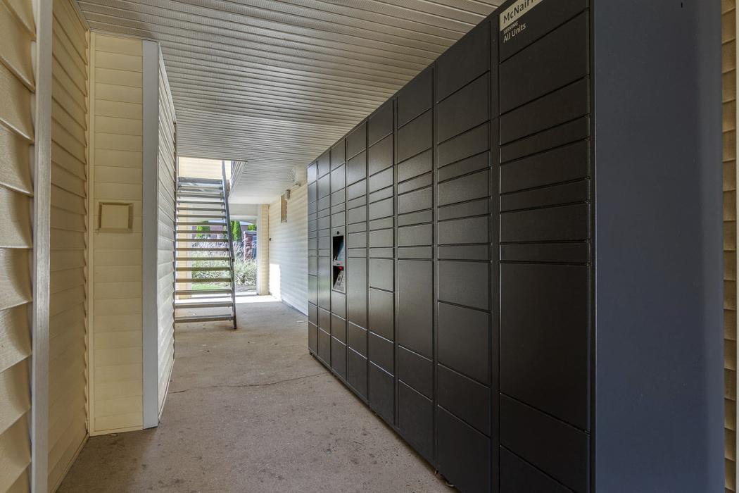 The Landing at Herndon Image