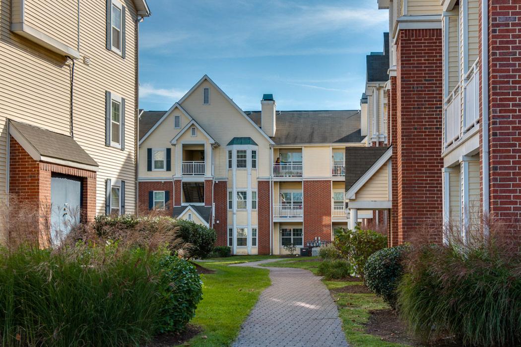 The Landing at Herndon Image