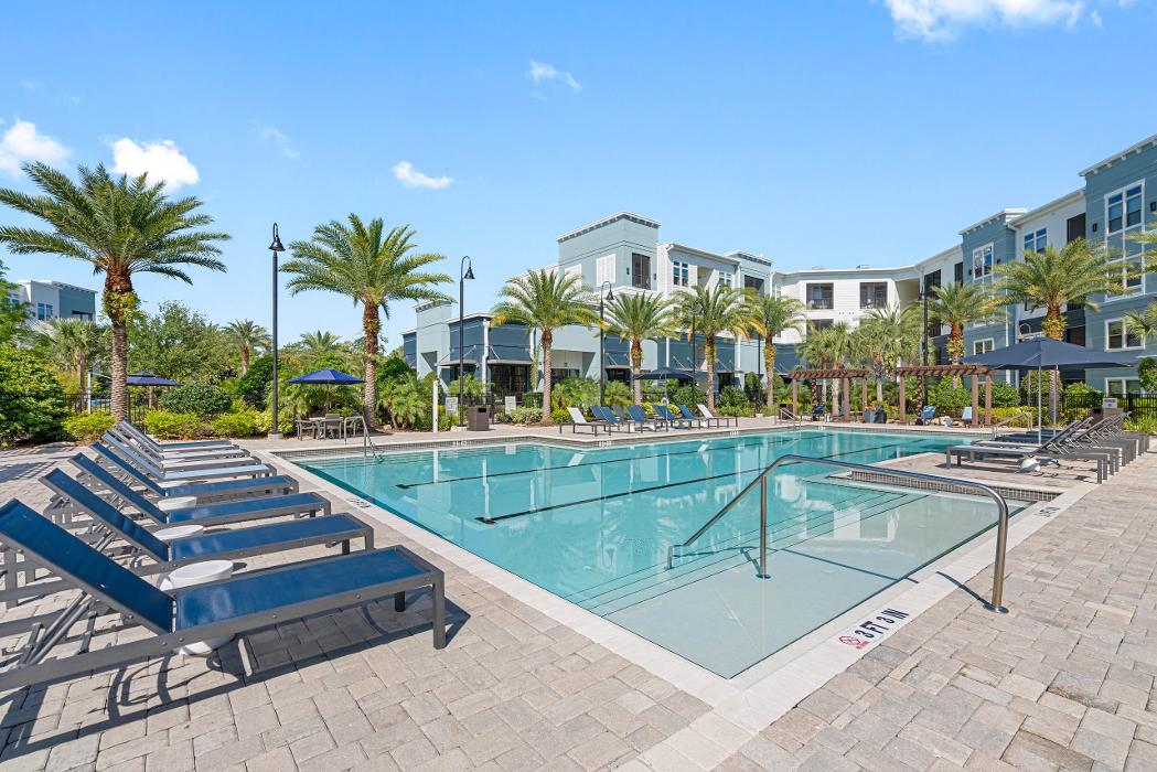 Cortland World Gateway Logo