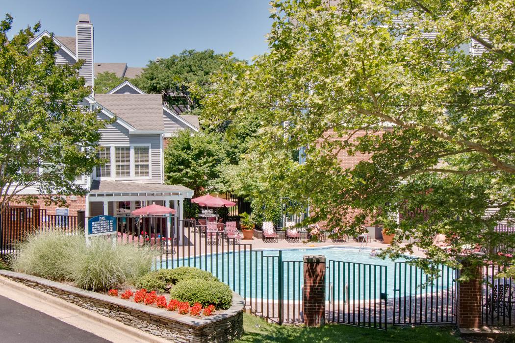 Cortland Van Dorn Image