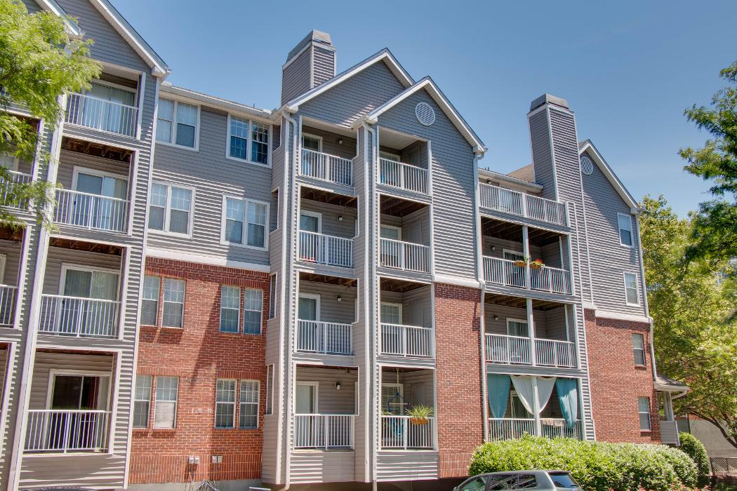 Cortland Van Dorn Image