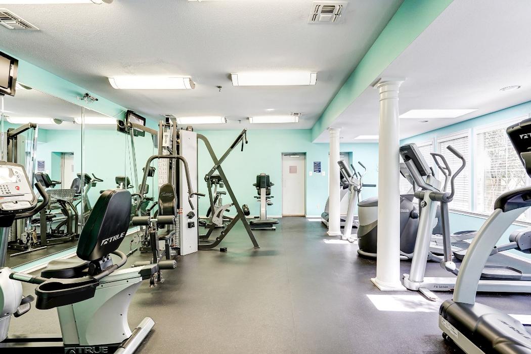 Cortland Van Dorn Image